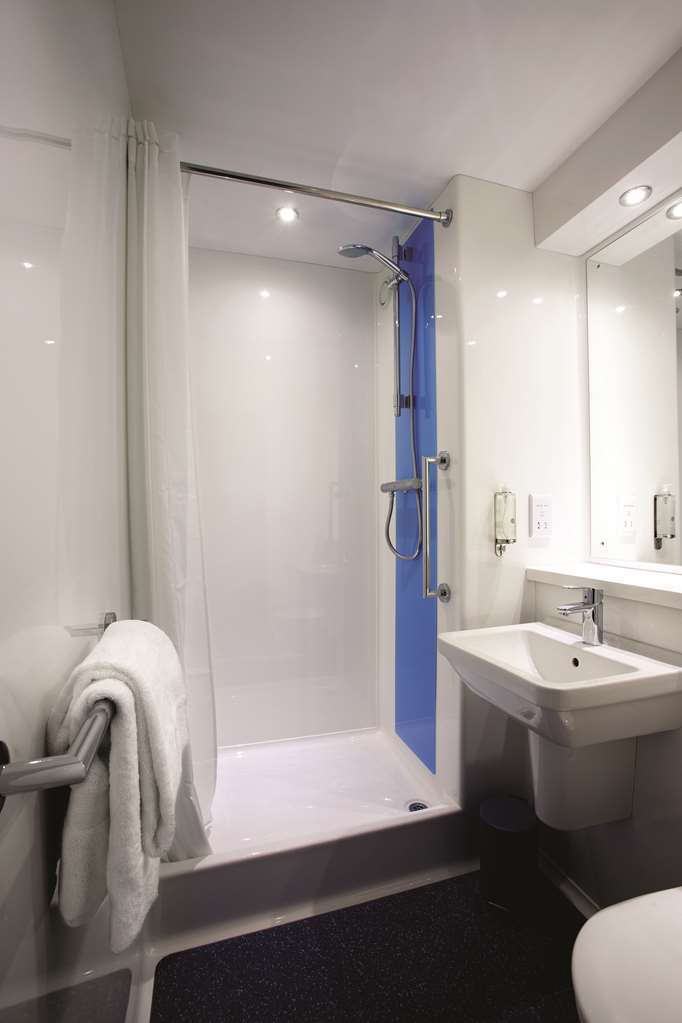 Travelodge Peterborough Central Habitación foto