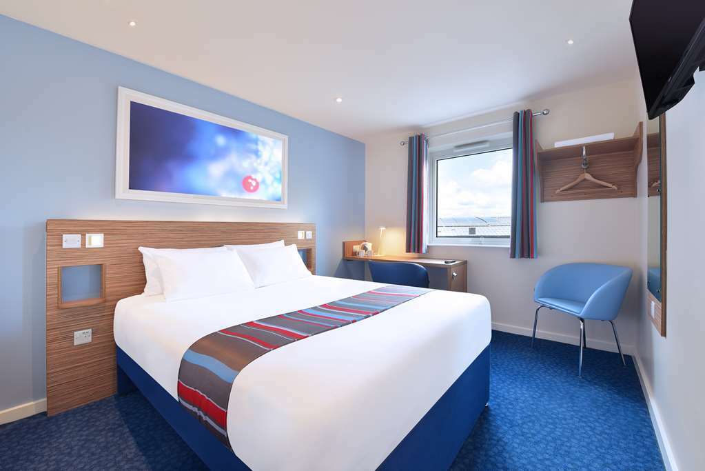 Travelodge Peterborough Central Habitación foto